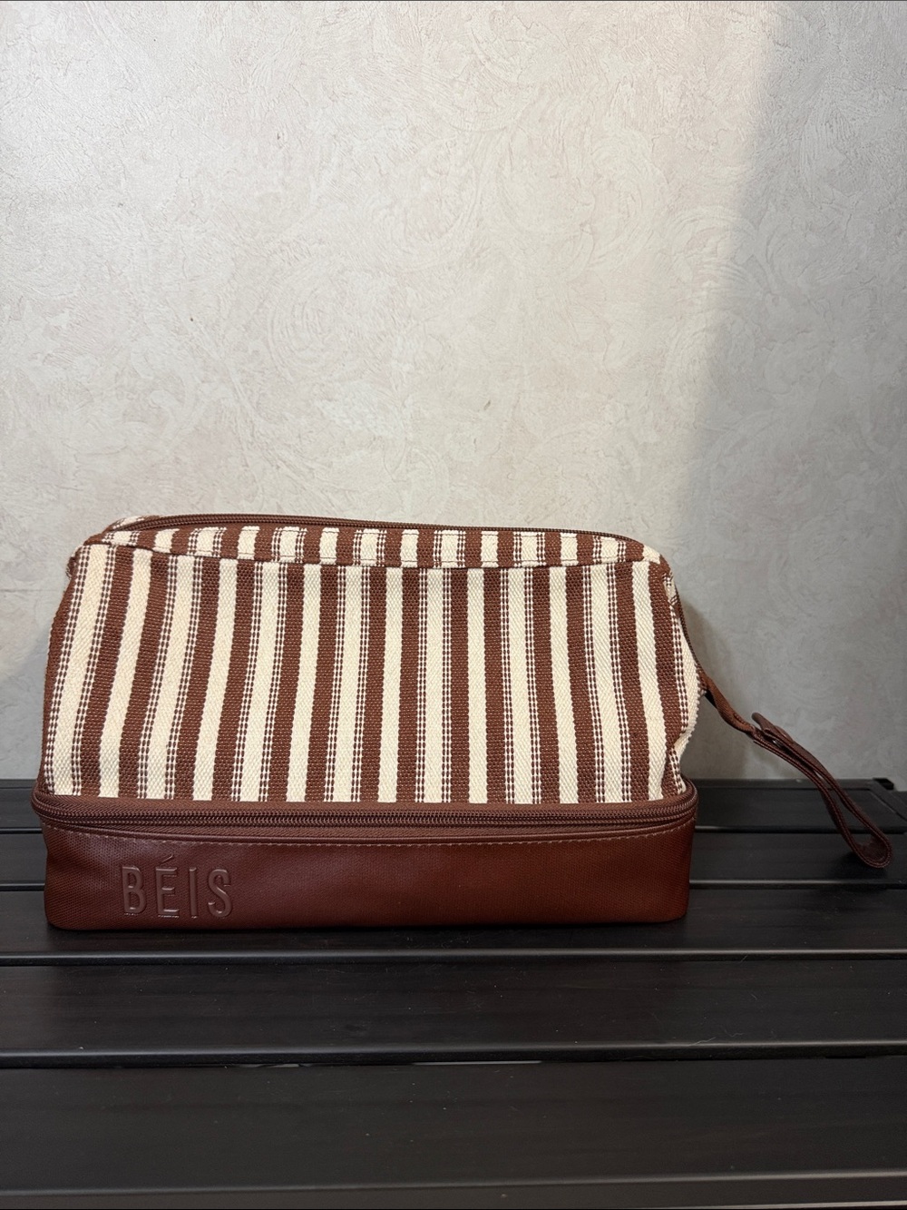 BÉIS Maple Striped Dopp Kit Toiletry Bag